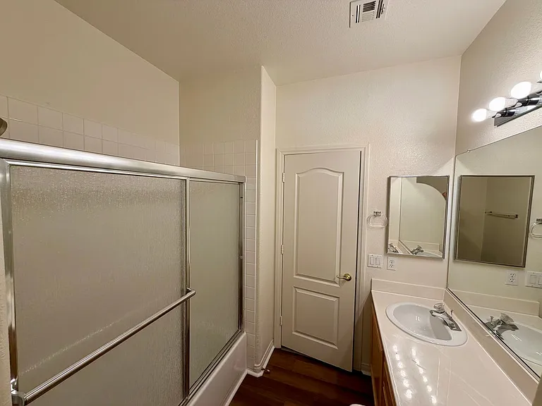 2736 Carolina Blue Ave — Photo 34