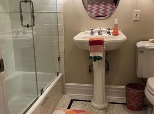 10824 Wellworth Ave, Los Angeles, CA 90024