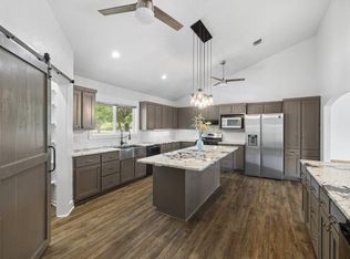 783 Country Creek Ln, Fredericksburg, TX 78624