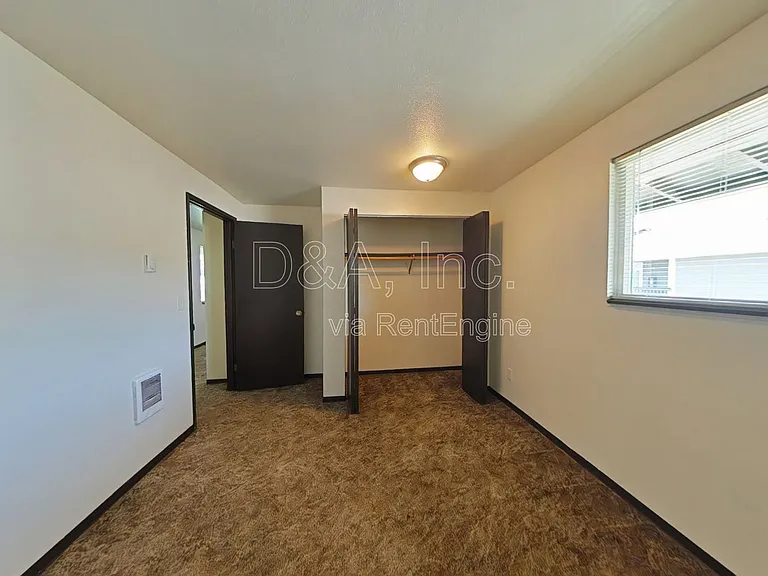1969 NW Grant Ave #3 — Photo 6