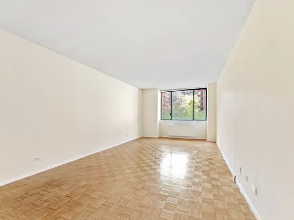 245 East 93rd Street image 1 of 11