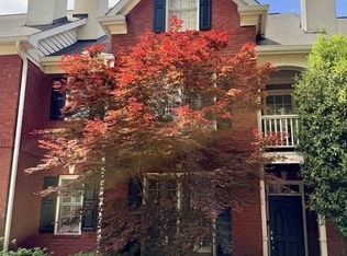 1160 Brookhaven Gln, Atlanta, GA