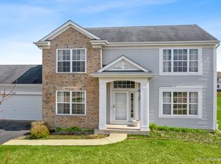 337 Cloverleaf Ct, Dekalb, IL 60115