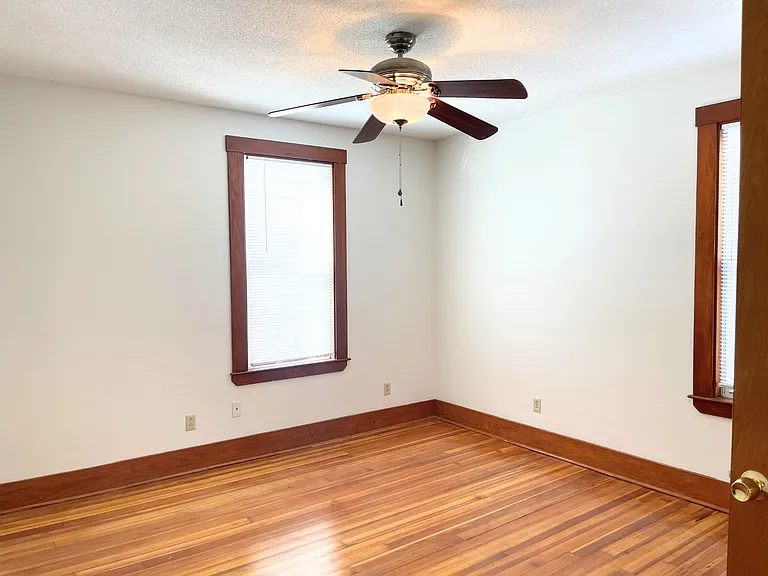 25 Bennett St #2 — Photo 7