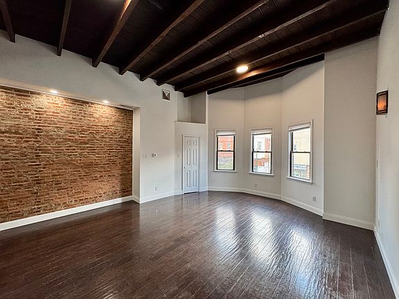 3rd image of 3163 Richmond St Floor 2