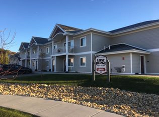 1420 Greenbay St #1412, Onalaska, WI 54650