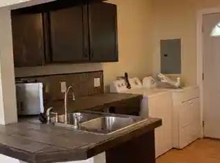 2305 S Martin Luther King Jr Dr, Springfield, IL 62703