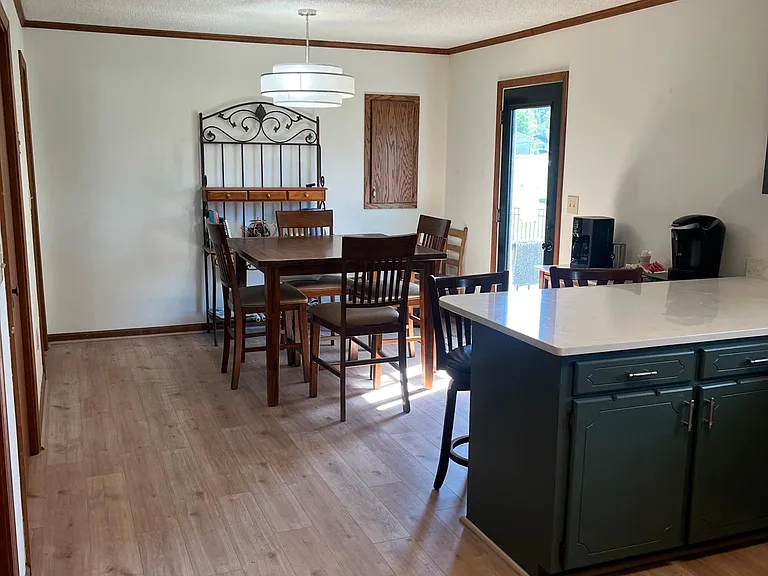 803 Quillen Ave — Photo 11