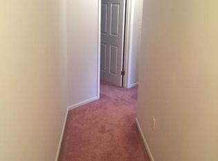 20 Prestwick Way, Edison, NJ 08820