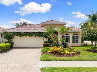 6920 Bent Grass Dr, Naples, FL 34113
