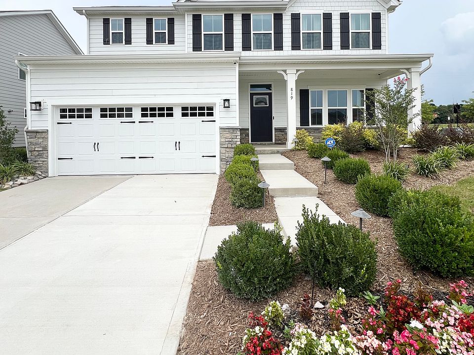 1st image of 819 Autumn Sage Dr