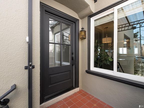5th image of 323 Byxbee St