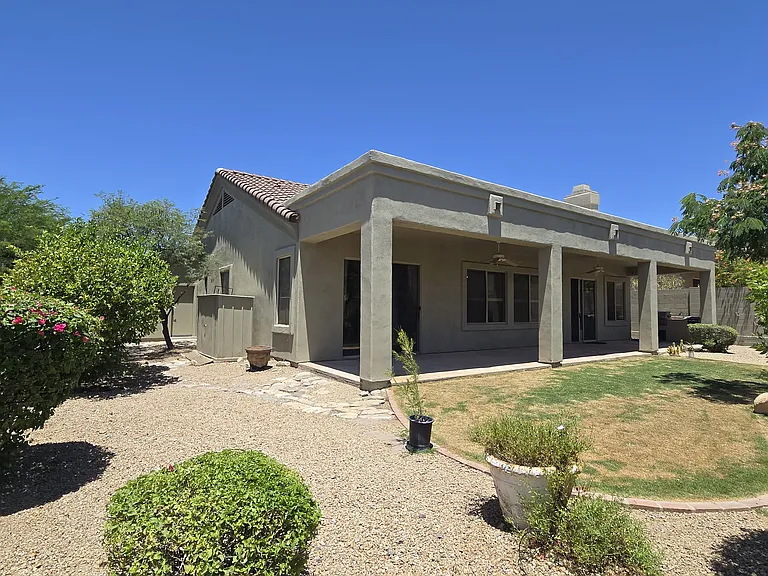 10335 E Rosemary Ln — Photo 34