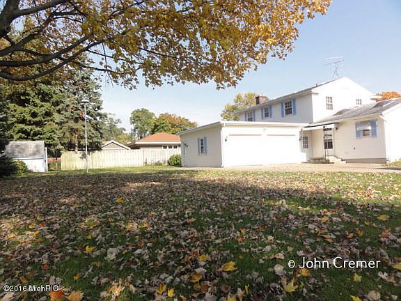 4th image of 4041 Wilfred Ave SW