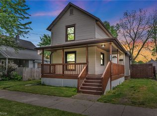 131 16th St NW, Barberton, OH 44203