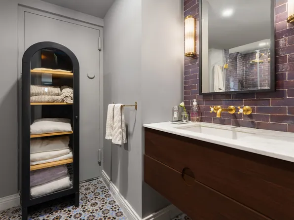 15 Jones Street image 22 of 25