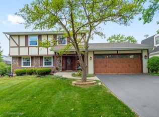 1420 Parrish Ct, Downers Grove, IL 60515