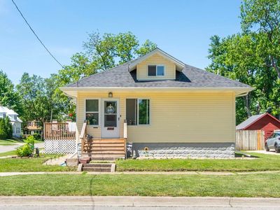 1324 W 6th St, Waterloo, IA, 50702