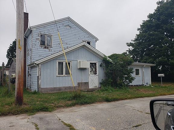 2nd image of 12 Grinnell St