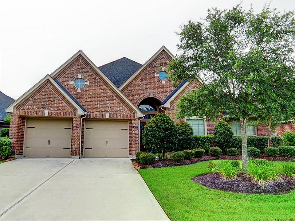 1st image of 6303 Creekside Park Ln