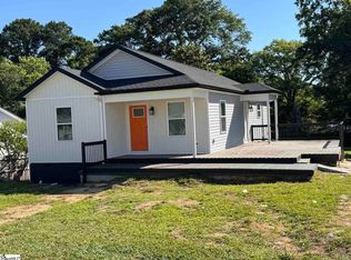 133 Irby St, Woodruff, SC 29388