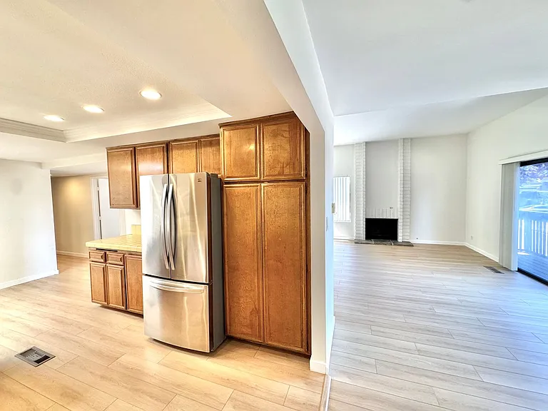 6664 Reservoir Ln — Photo 17
