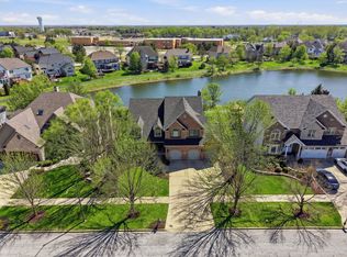 3212 Rollingridge Rd, Naperville, IL 60564