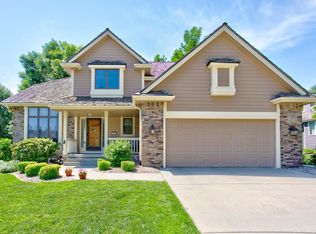 105 Applewood Ct, Council Bluffs, IA 51503