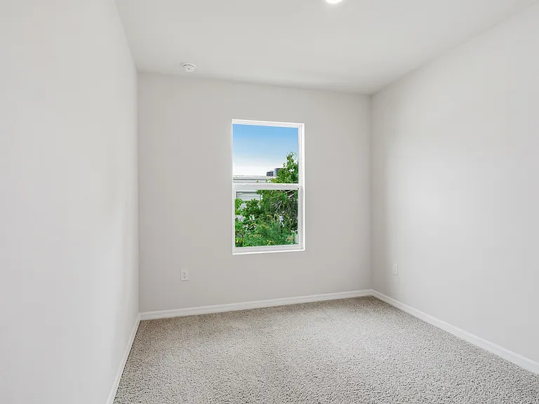7720 42nd Ln N — Photo 18