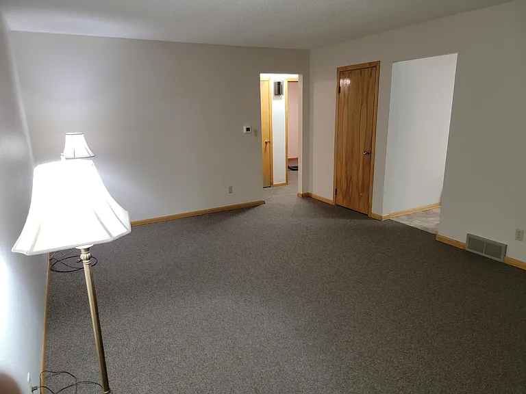 1479 Redfield St — Photo 4