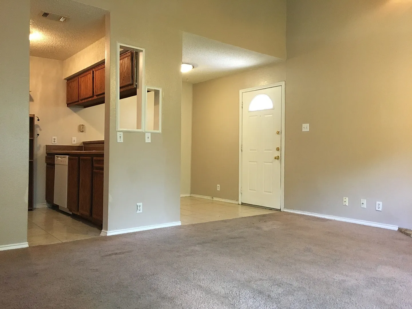 906 Sirocco Drive — Photo 3