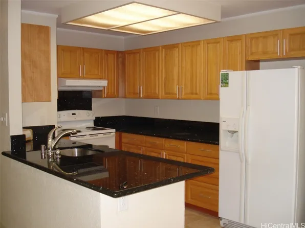 605 Mananai Pl #25-F, Honolulu, HI 96818