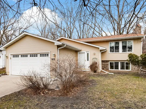 7408 Candlewood Dr N, Brooklyn Park, MN 55445