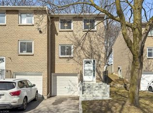 121 Morgan Ave #7, Kitchener, ON N2A 2M4