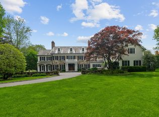 68 Woods End Rd, New Canaan, CT 06840