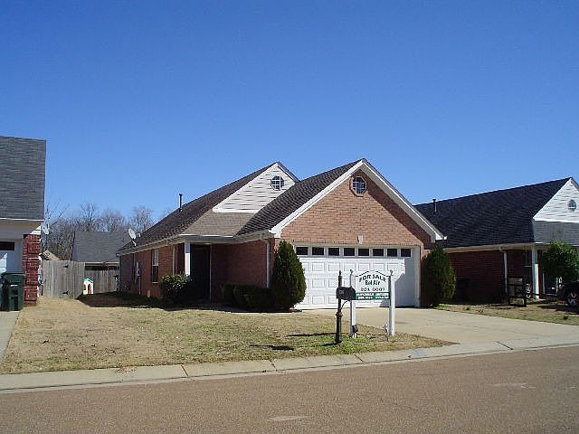 1st image of 5706 Alexandria Ln