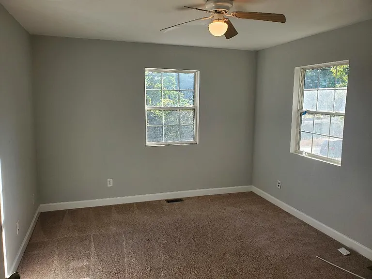 173 W McClung Rd — Photo 12