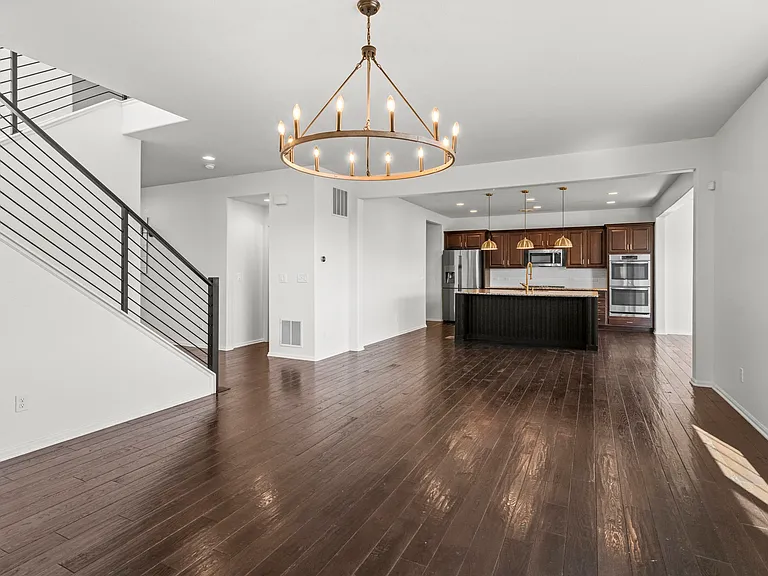 22530 E Bellewood Dr — Photo 10