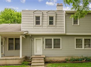 721 NW Greenwood St #14, Ankeny, IA 50023
