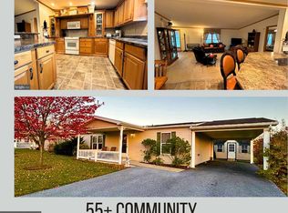 72 Bauer Dr, Lebanon, PA 17046