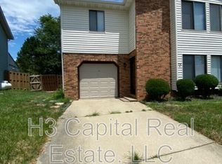 114 Clinton Hill Dr, Belleville, IL 62226
