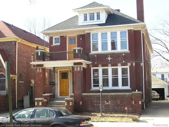 925-927 Nottingham Rd, Grosse Pointe Park, MI 48230