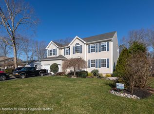 122 Inlet Ave, Manahawkin, NJ 08050