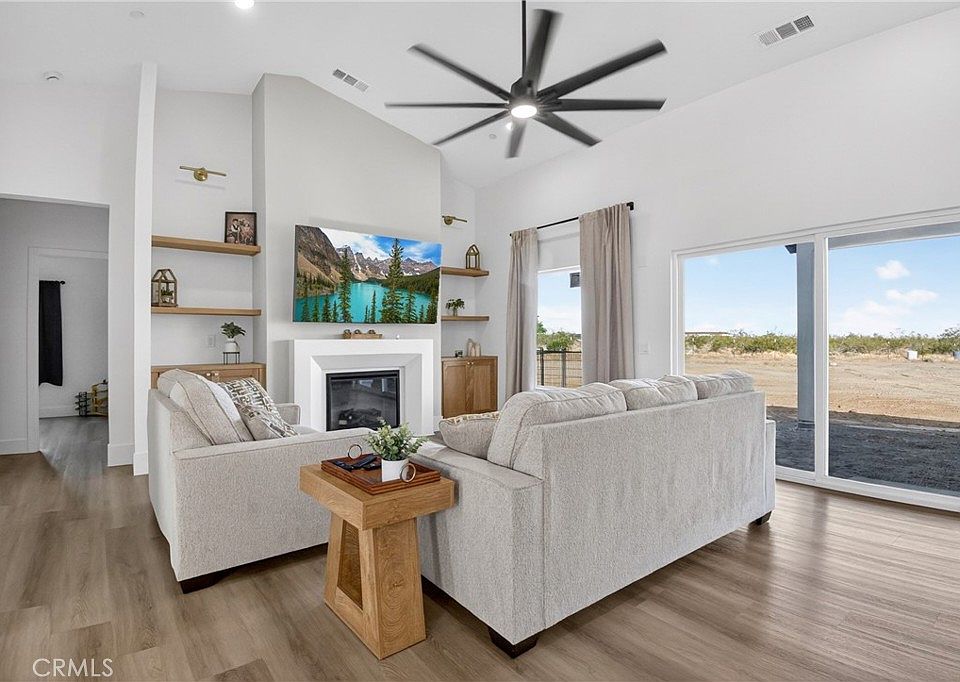 4084 Chevoit Rd, Phelan, CA 92371 | MLS #HD26085598 | Zillow