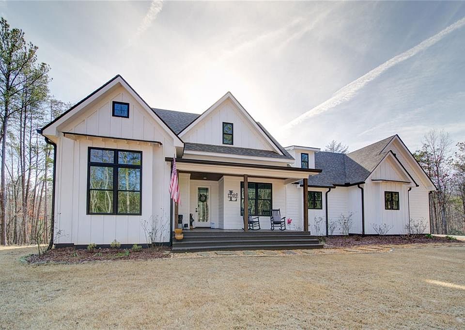 1st image of 662 Cleve Wright Rd