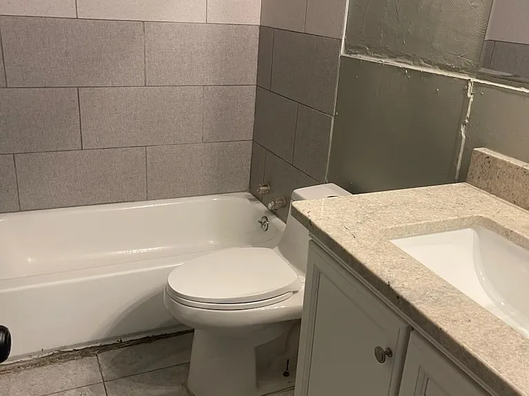 804 SE 60th Ter — Photo 5