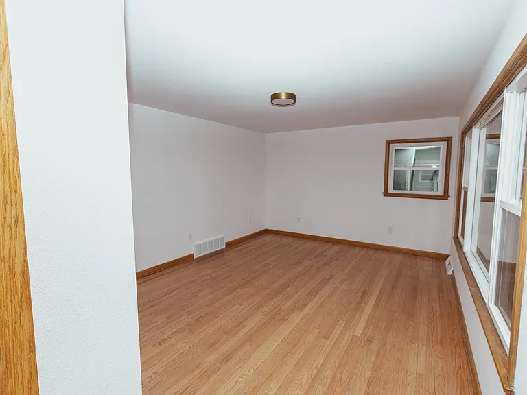 11120 W Mallory Ave — Photo 12