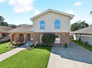 1808 Bonnie St, Metairie, LA 70001