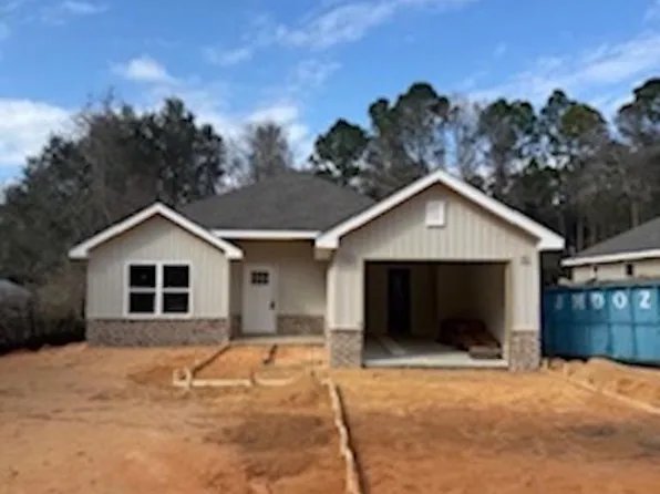 5132 Bankhead Dr, Pensacola, FL 32526