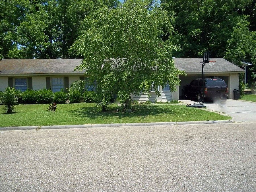 308 Azalea Ln, Vicksburg, MS 39180 Zillow
